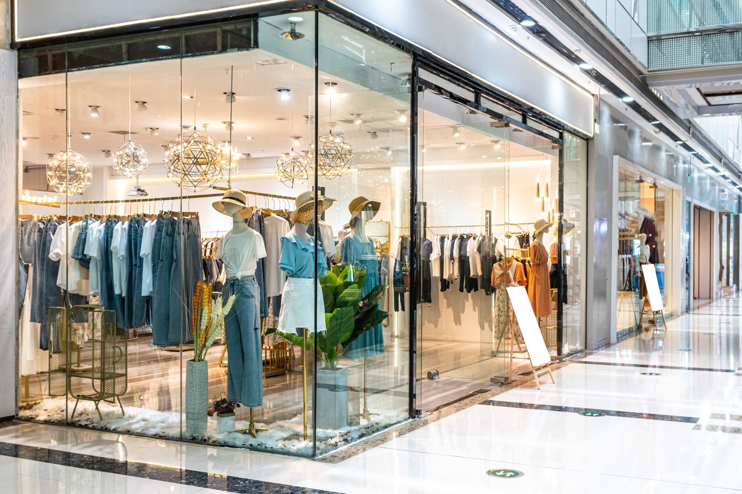 Retail & Showrooms
